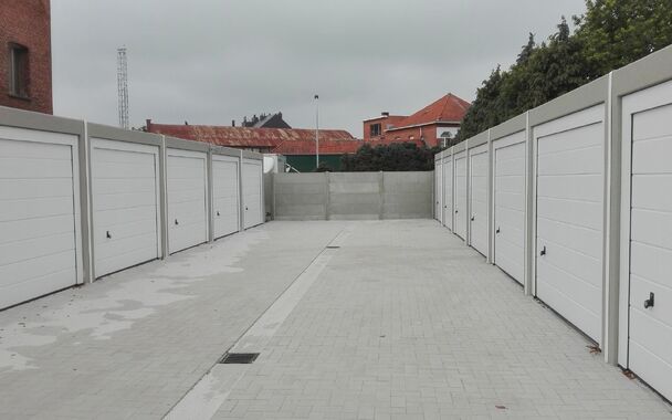 Gesloten garagebox te koop in Heist-op-den-Berg