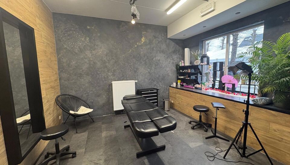 Commercieel gelijkvloers te huur in Berlaar