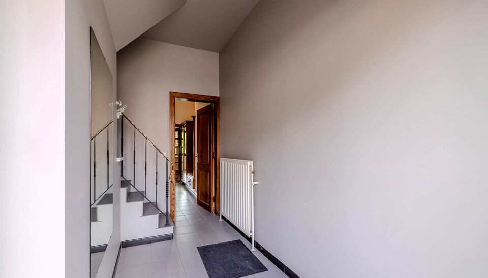 Gelijkvloerse verdieping te koop in Lier