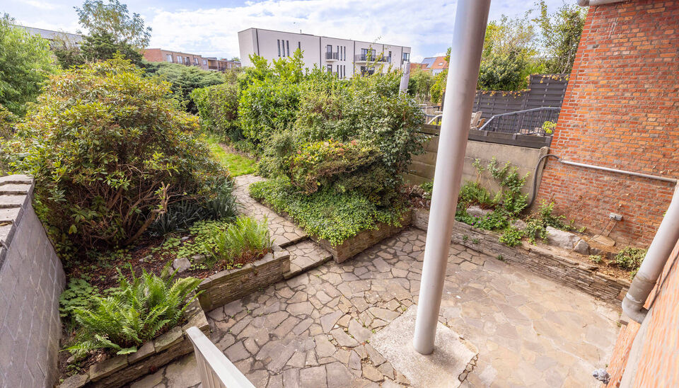 Gelijkvloerse verdieping te koop in Lier